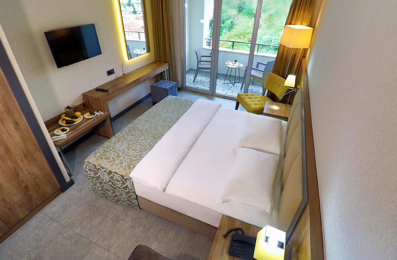 ยิลดิซ ไลฟ์ โฮเต็ล Hotel ทรับซอน ภายนอก รูปภาพ